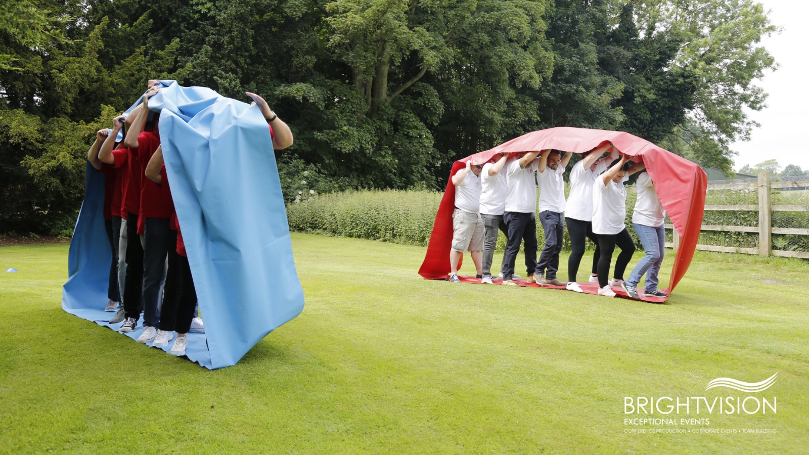 TEAM BUILDING
